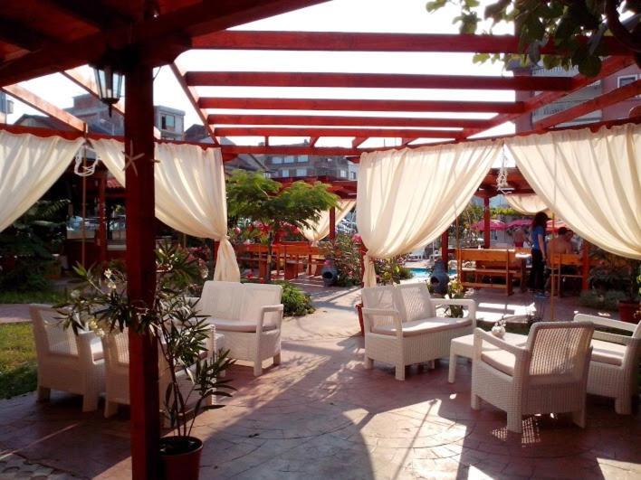 Alba Family Club Hotel พรีมอร์สโก ภายนอก รูปภาพ